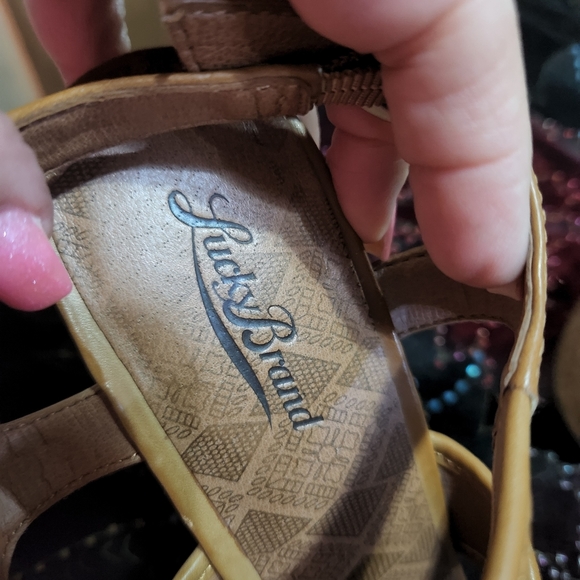 EUC Lucky Brand Shoes - Picture 6 of 6